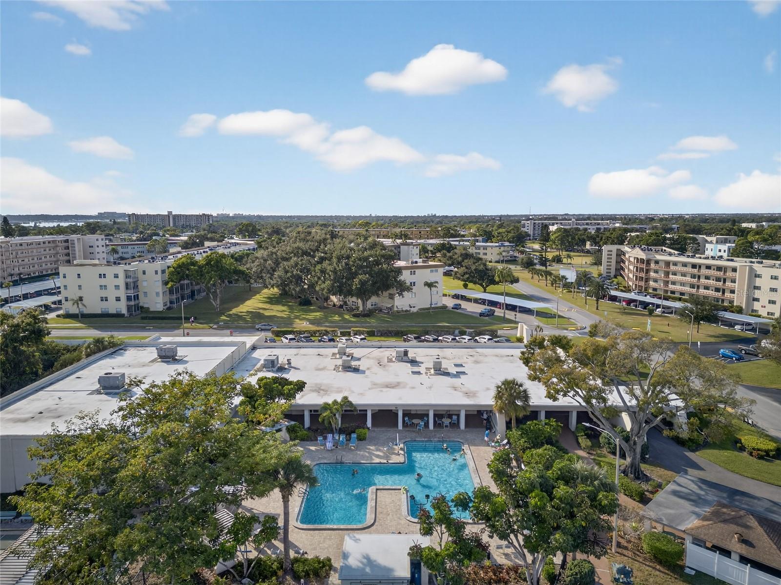 Image 40 of 41 For 5521 80th Street N 511