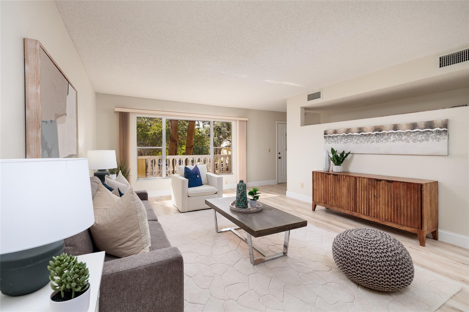 Image 5 of 61 For 2220 Spanish Drive 36