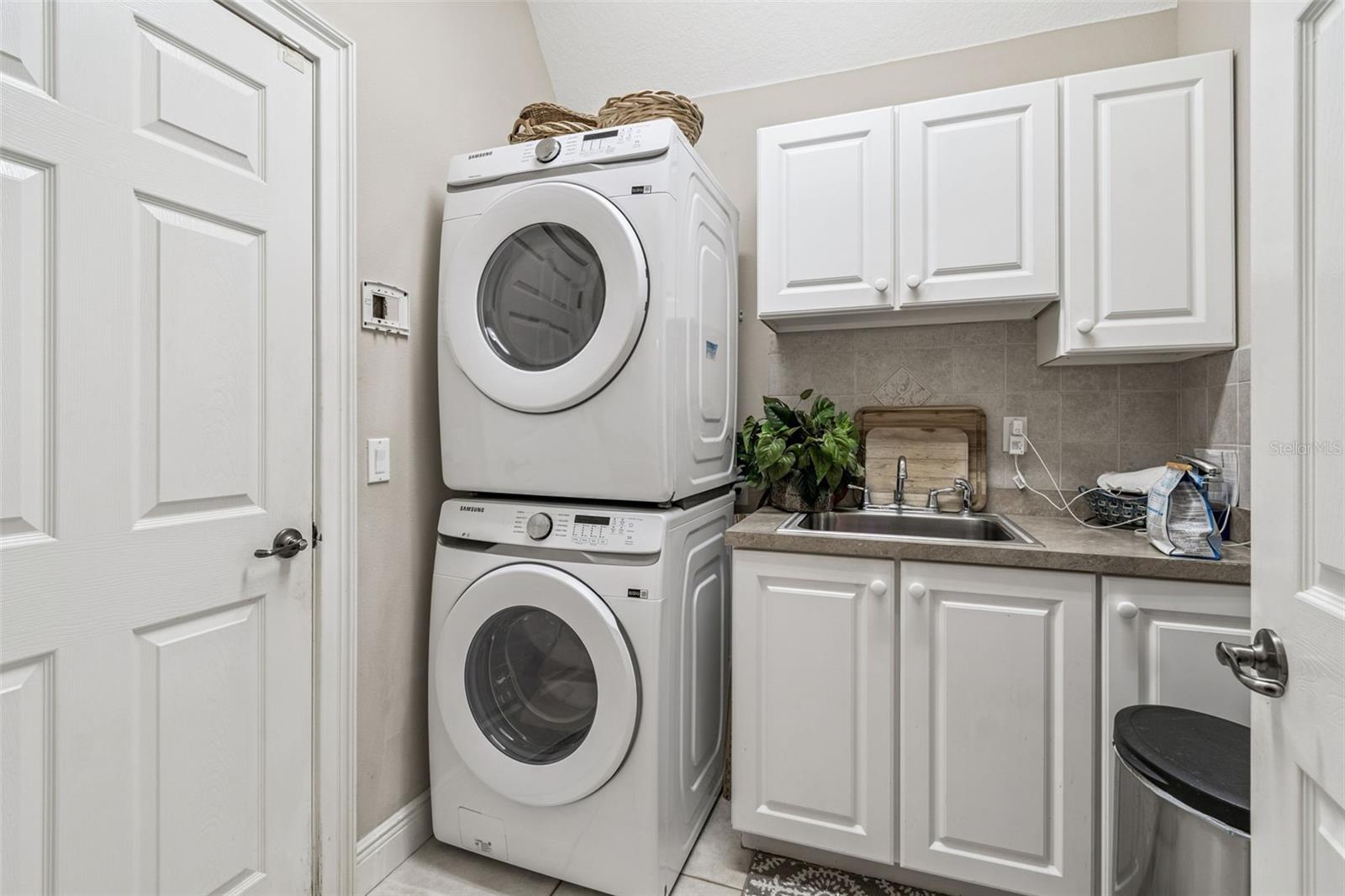 Image 18 of 78 For 12605 San Blas Loop