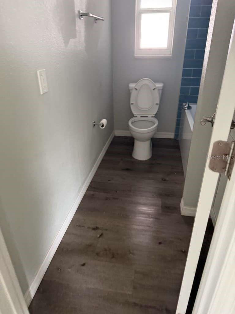 Image 11 of 43 For 5215 17th Avenue