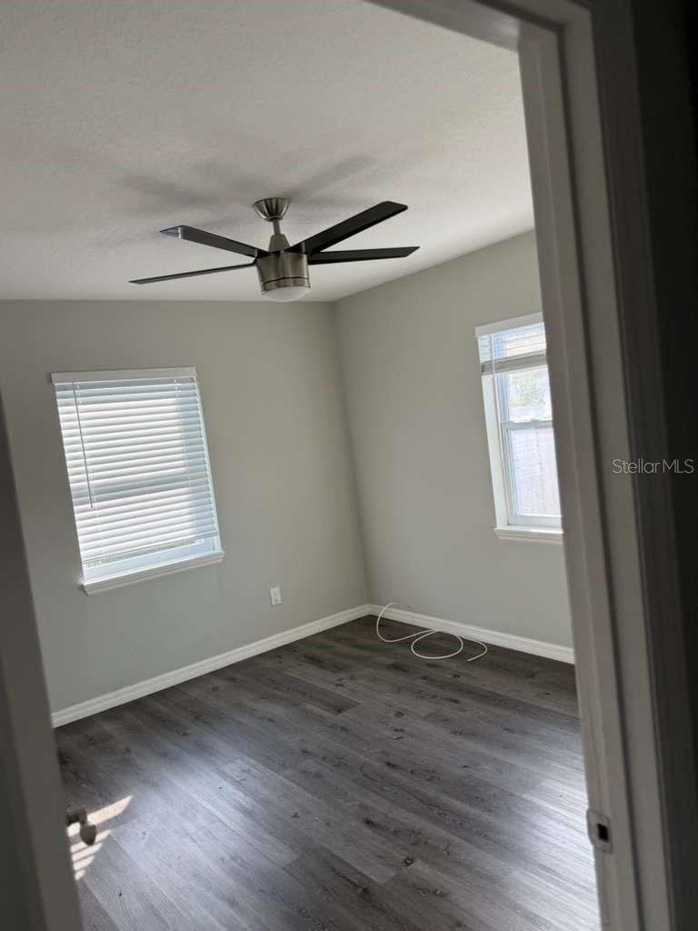 Image 4 of 43 For 5215 17th Avenue