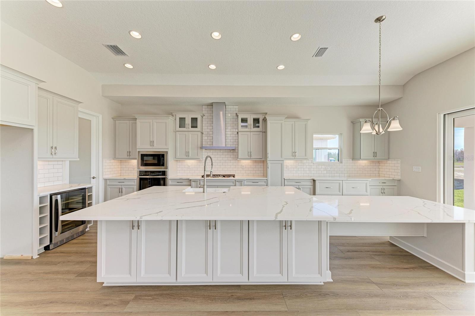 Image 16 of 38 For 35564 Big Hawk Drive