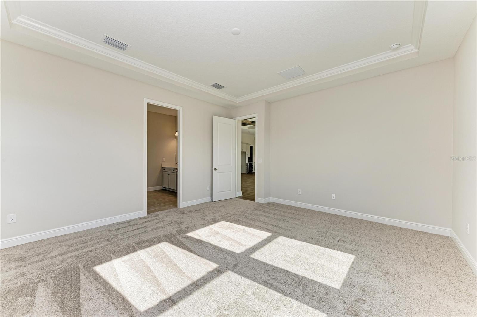 Image 6 of 38 For 35564 Big Hawk Drive