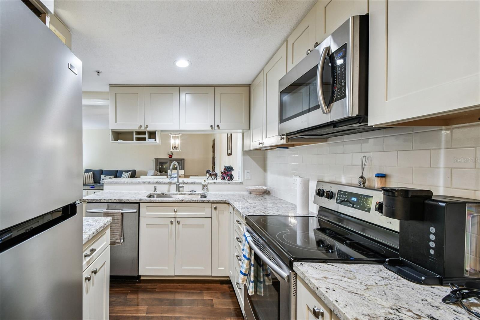 Image 21 of 57 For 36750 Us Highway 19 N 04102