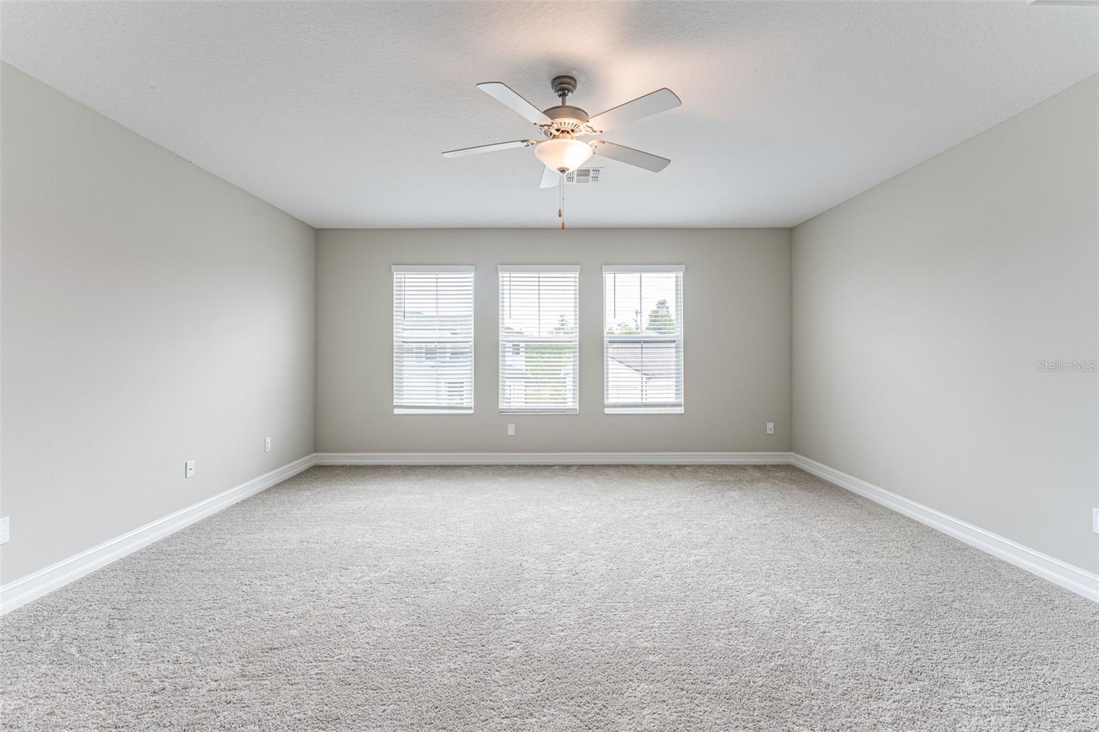 Image 32 of 56 For 21378 Snowy Orchid Terrace