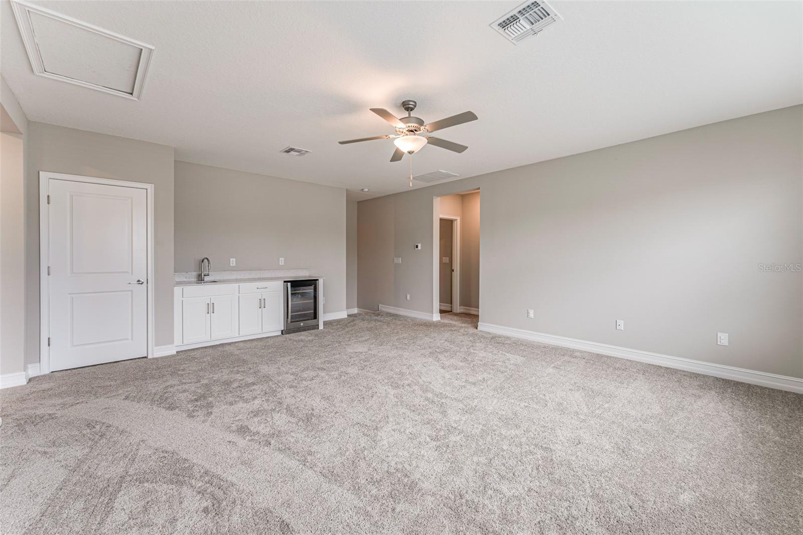 Image 33 of 56 For 21378 Snowy Orchid Terrace