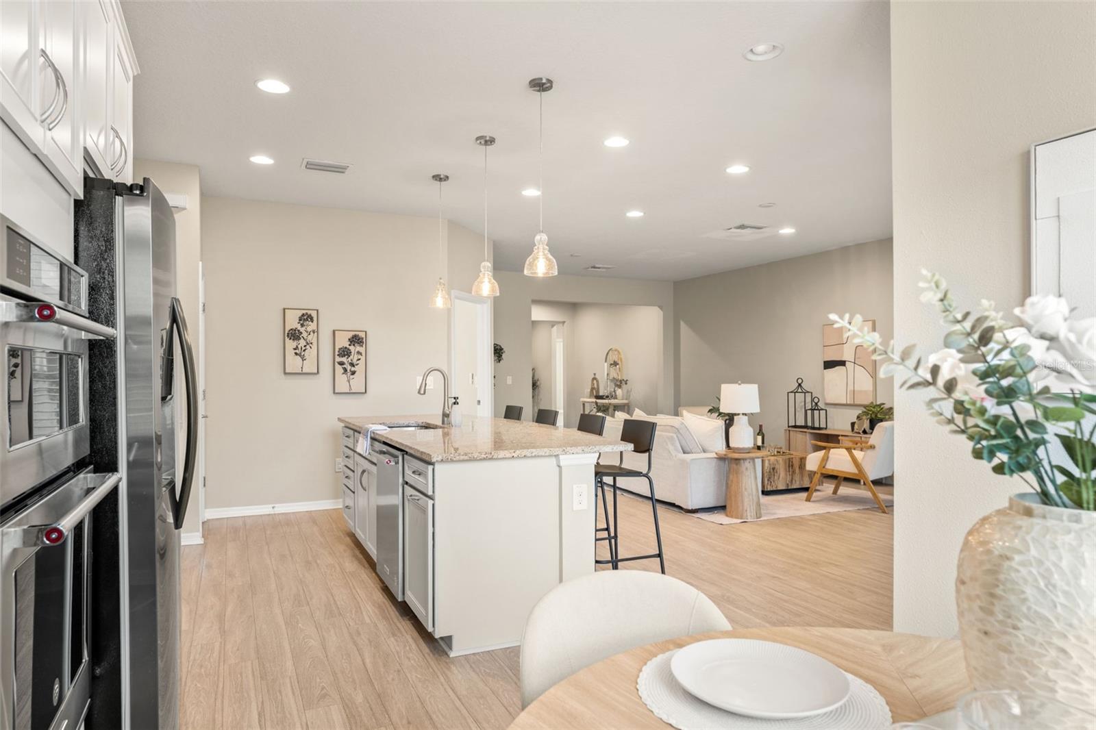 Image 15 of 69 For 8012 Olive Brook Drive