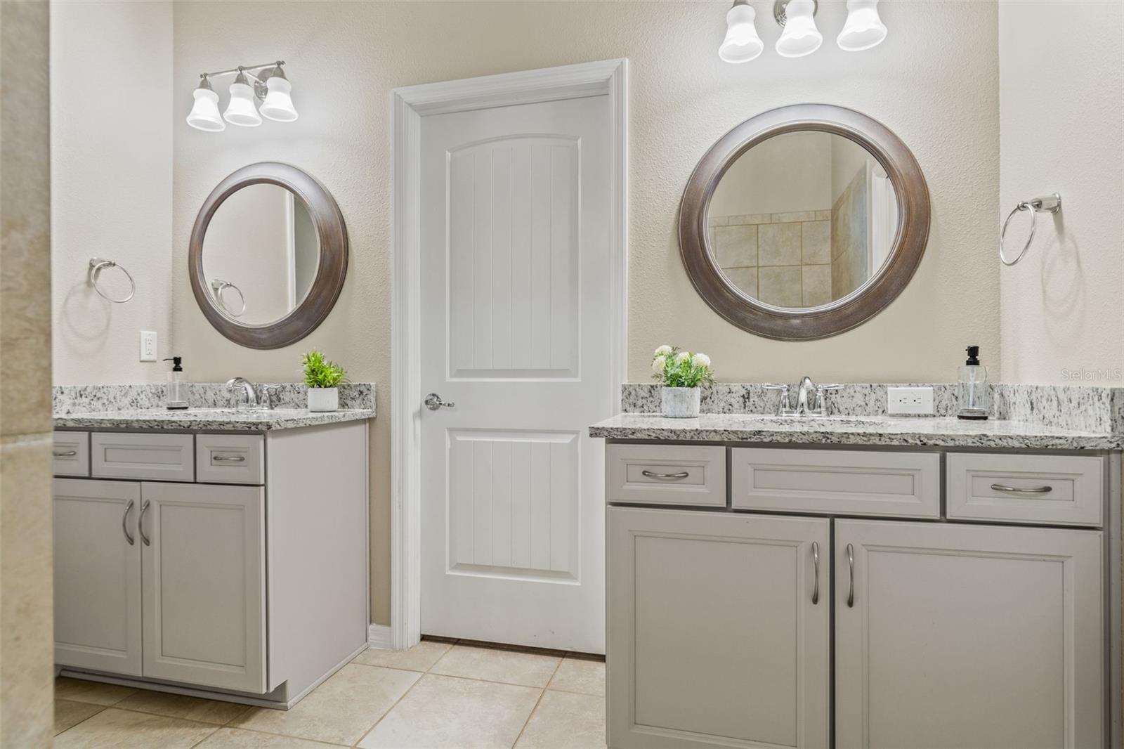 Image 23 of 69 For 8012 Olive Brook Drive