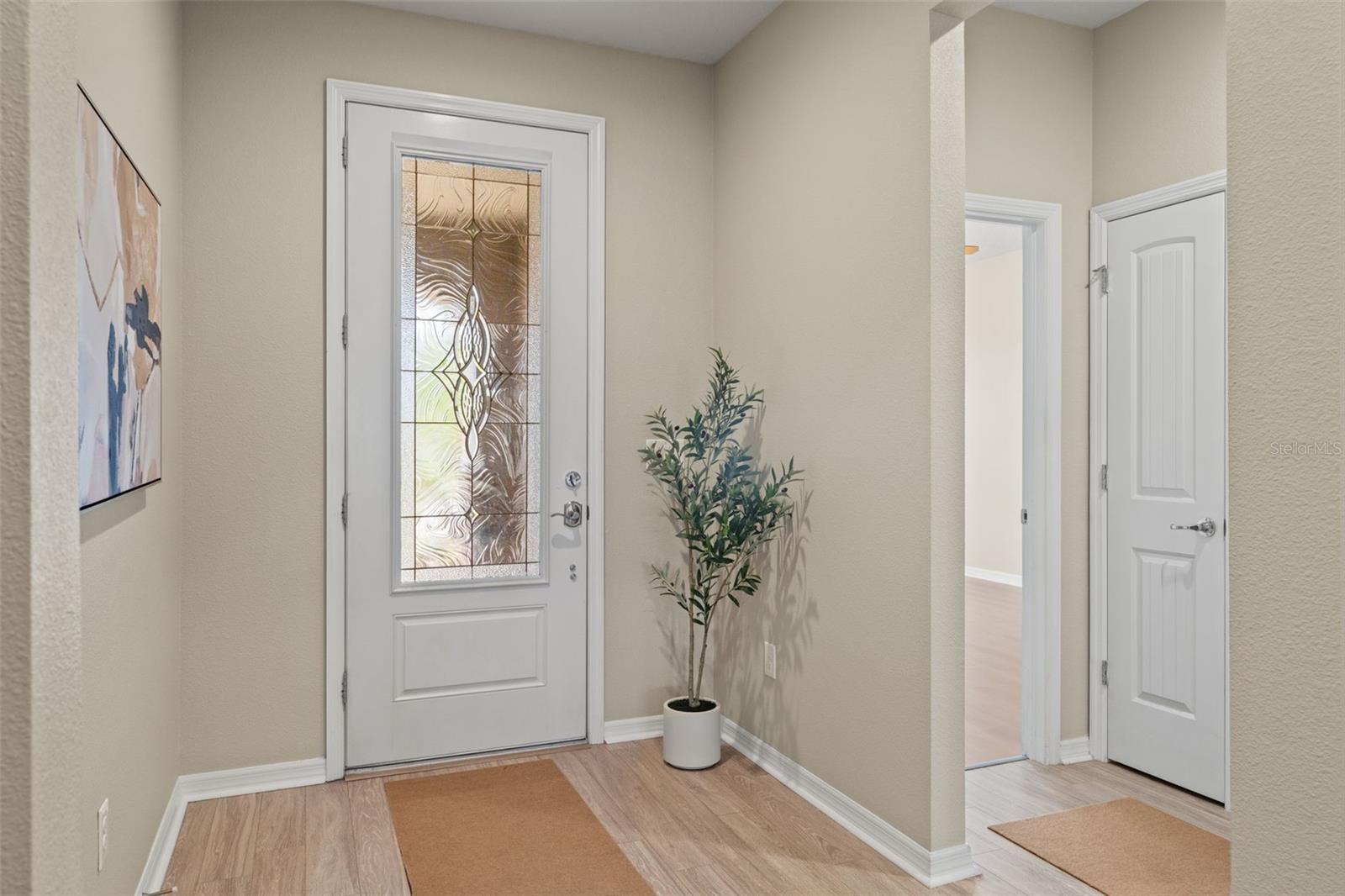 Image 33 of 69 For 8012 Olive Brook Drive