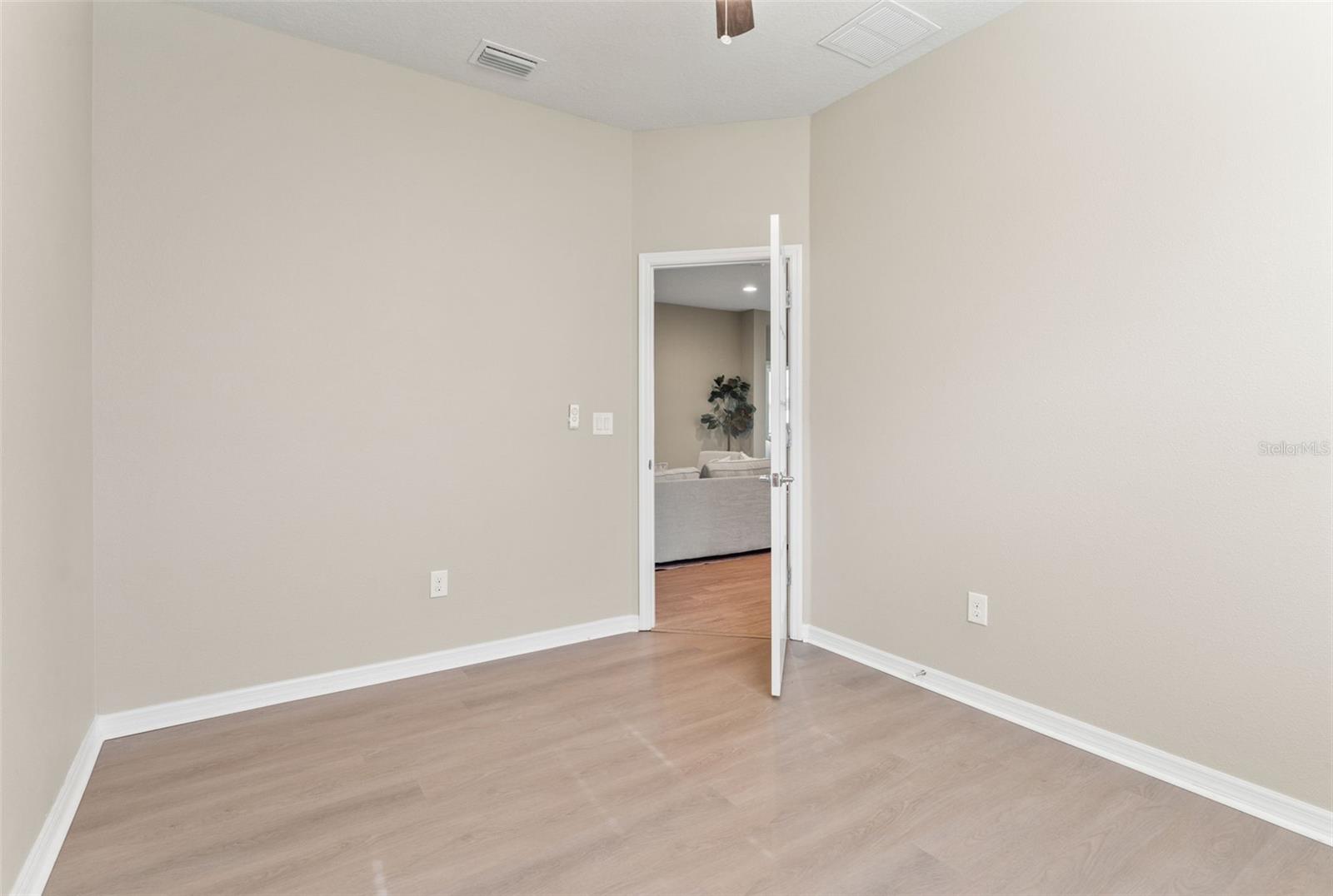 Image 38 of 69 For 8012 Olive Brook Drive