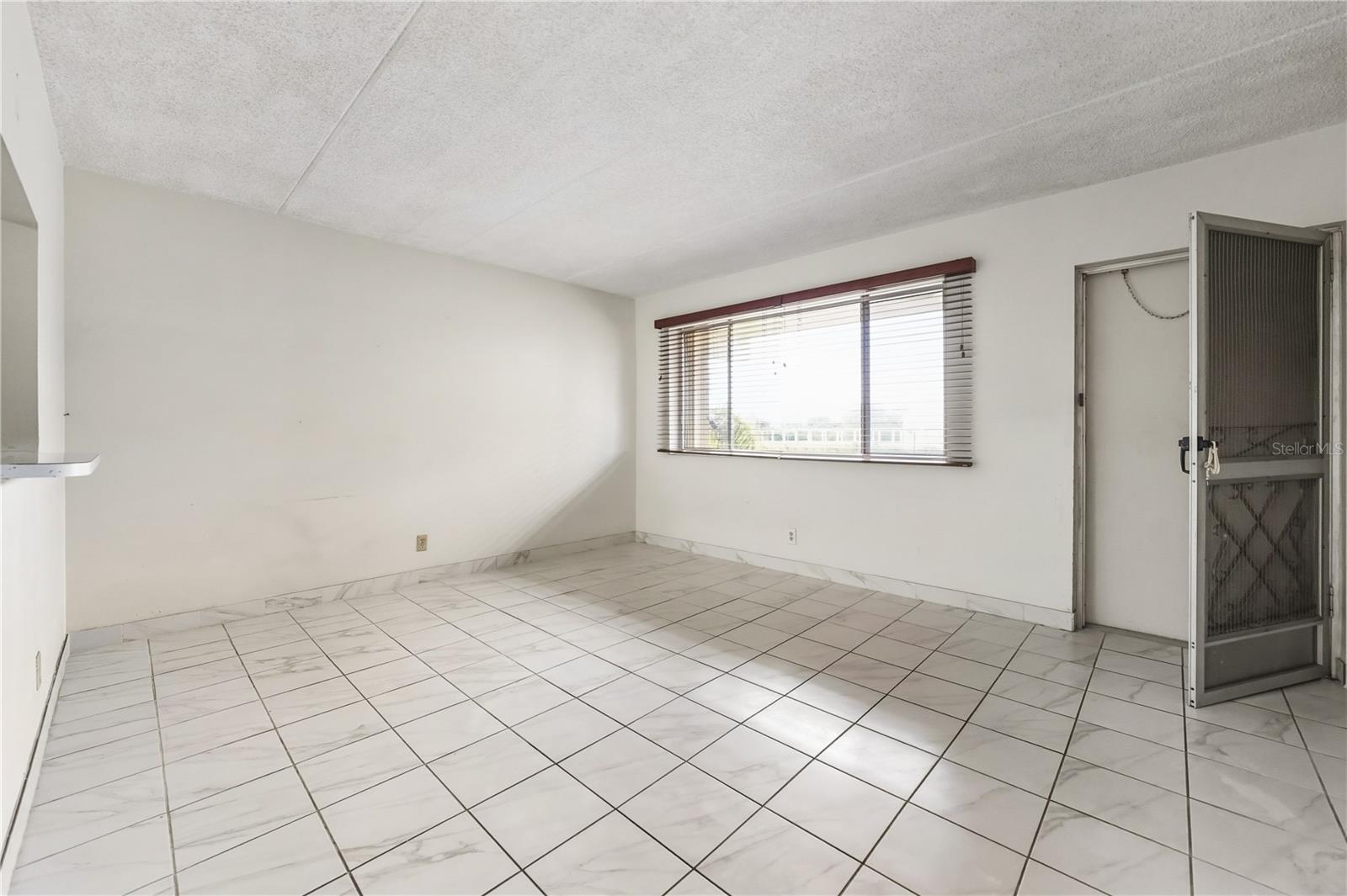 Image 2 of 17 For 400 Village Green Circle W 205