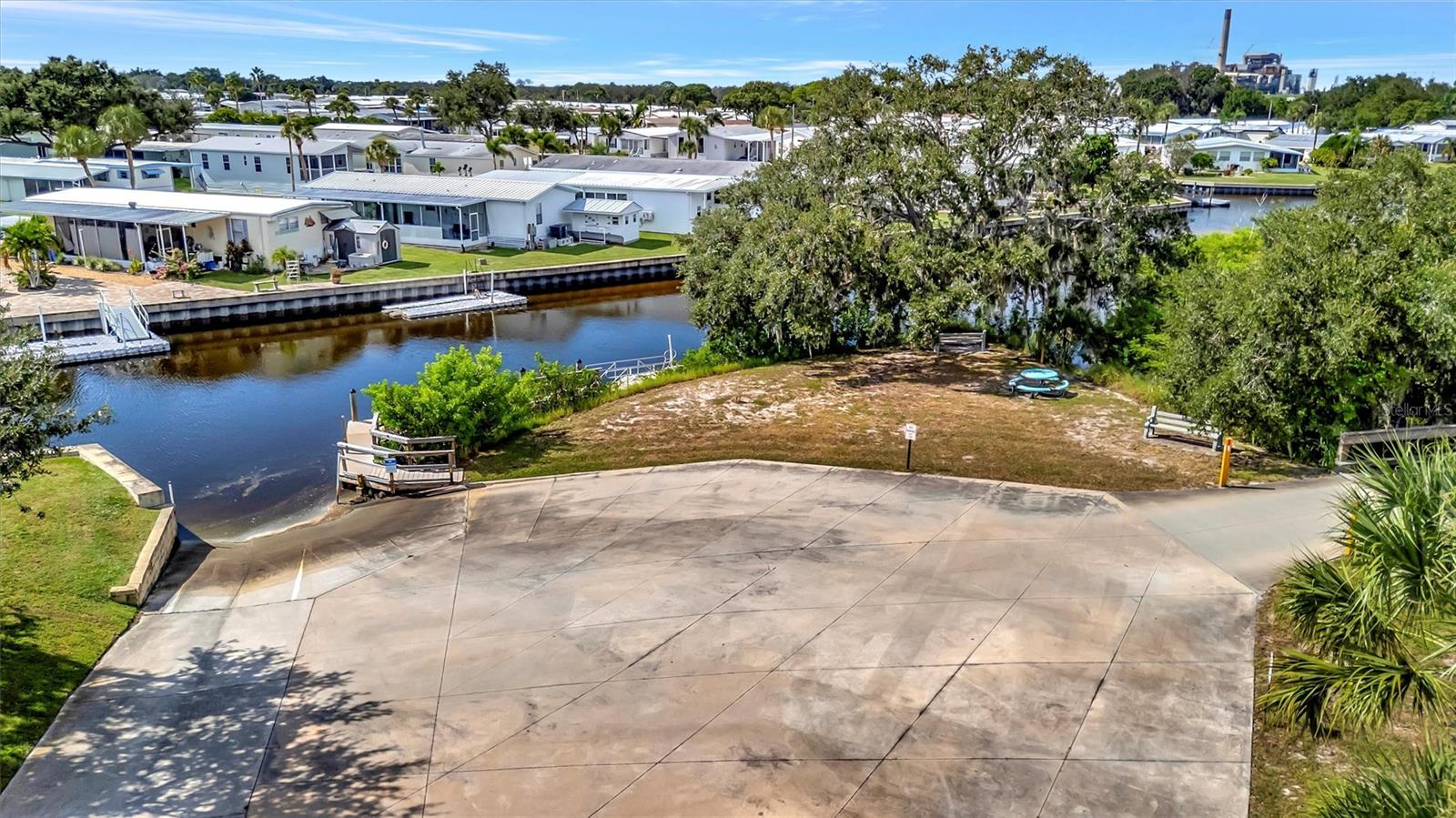 Image 32 of 35 For 118 Saint Pierres Way