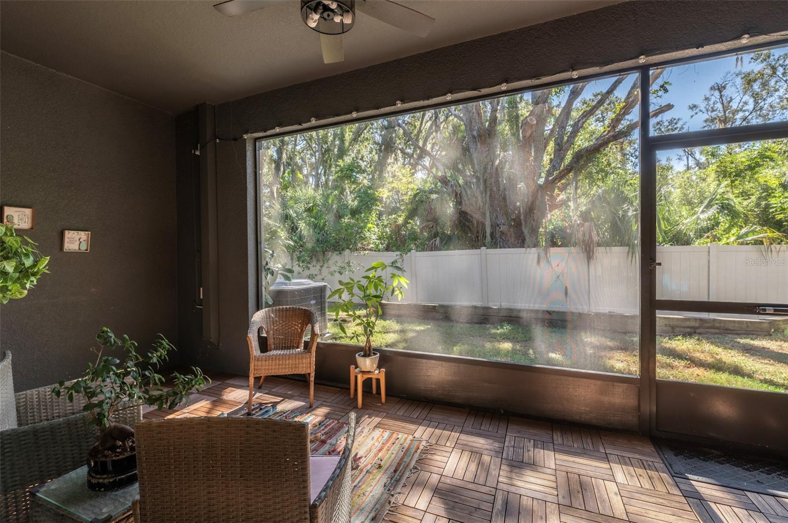 Image 25 of 28 For 3327 Pleasant Willow Court