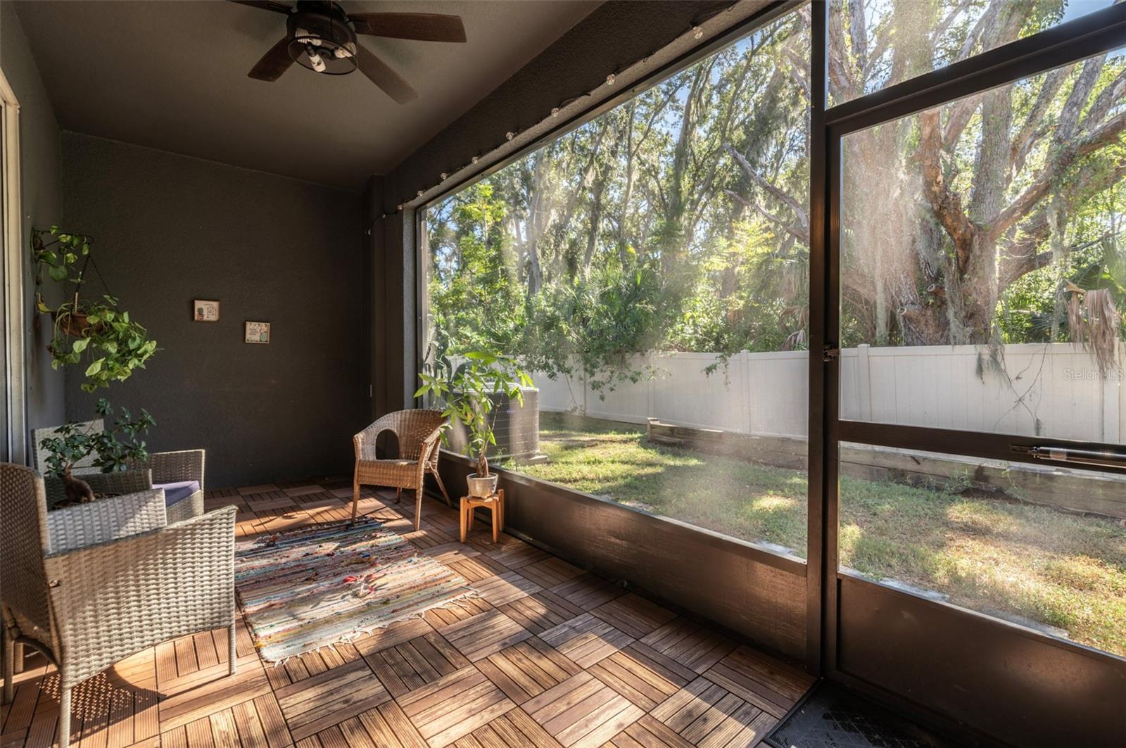 Image 26 of 28 For 3327 Pleasant Willow Court