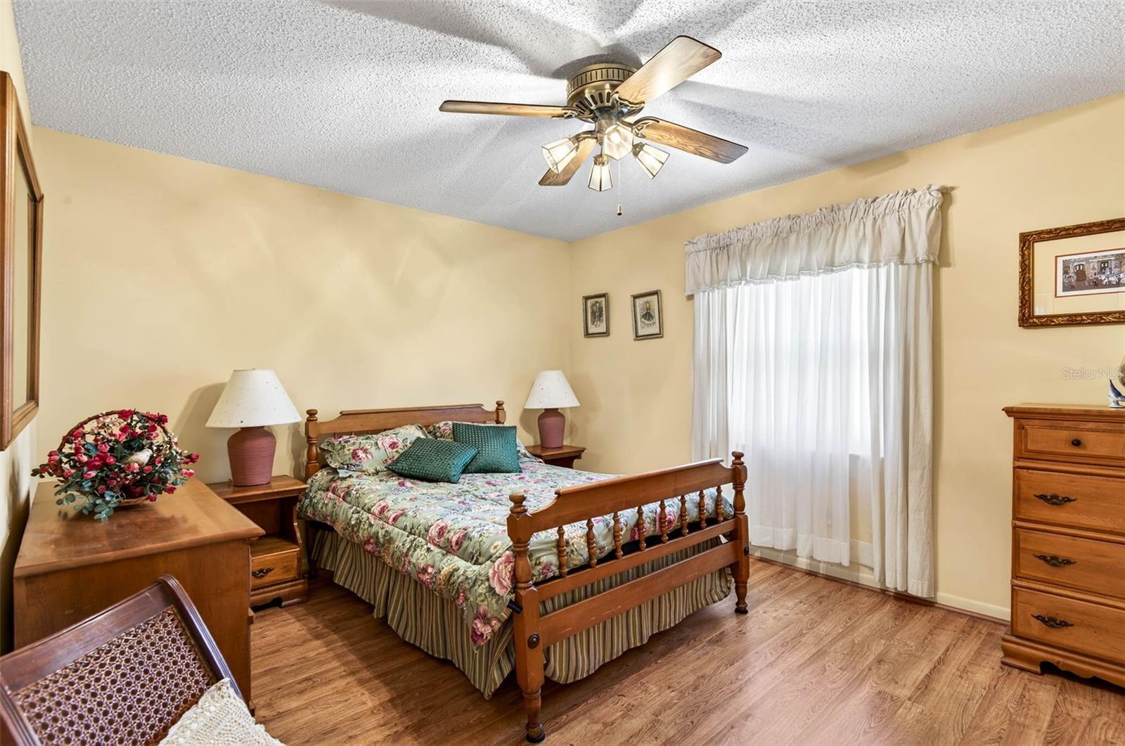 Listing photo id 20 for 37821 Willingham Avenue