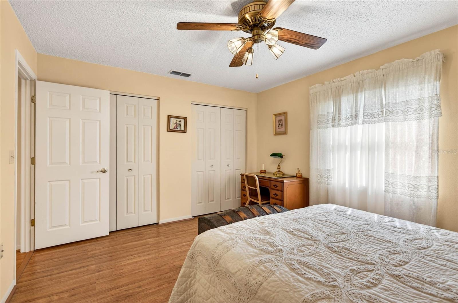 Listing photo id 24 for 37821 Willingham Avenue