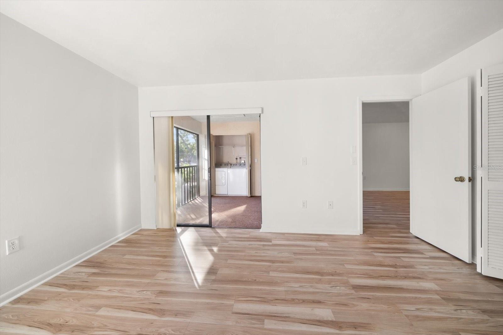 Image 12 of 48 For 100 Grand Boulevard 205