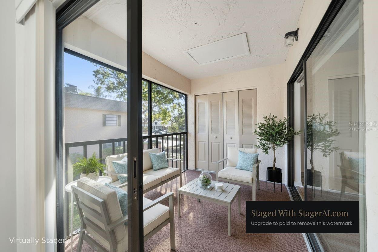 Image 14 of 48 For 100 Grand Boulevard 205