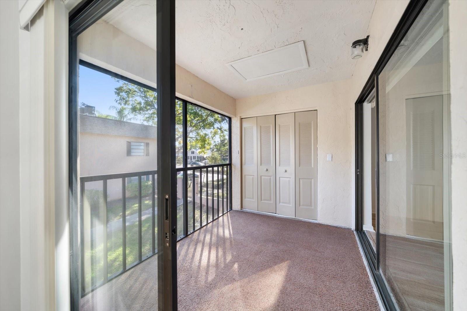 Image 15 of 48 For 100 Grand Boulevard 205