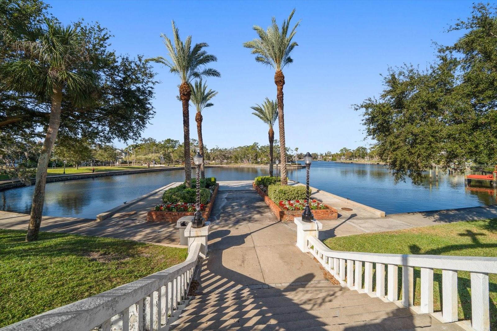 Image 25 of 48 For 100 Grand Boulevard 205