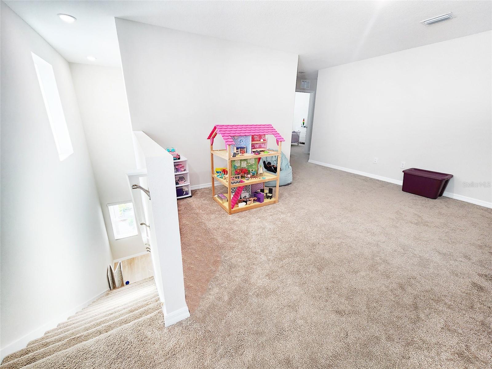 Image 23 of 53 For 37114 Sagemoor Drive