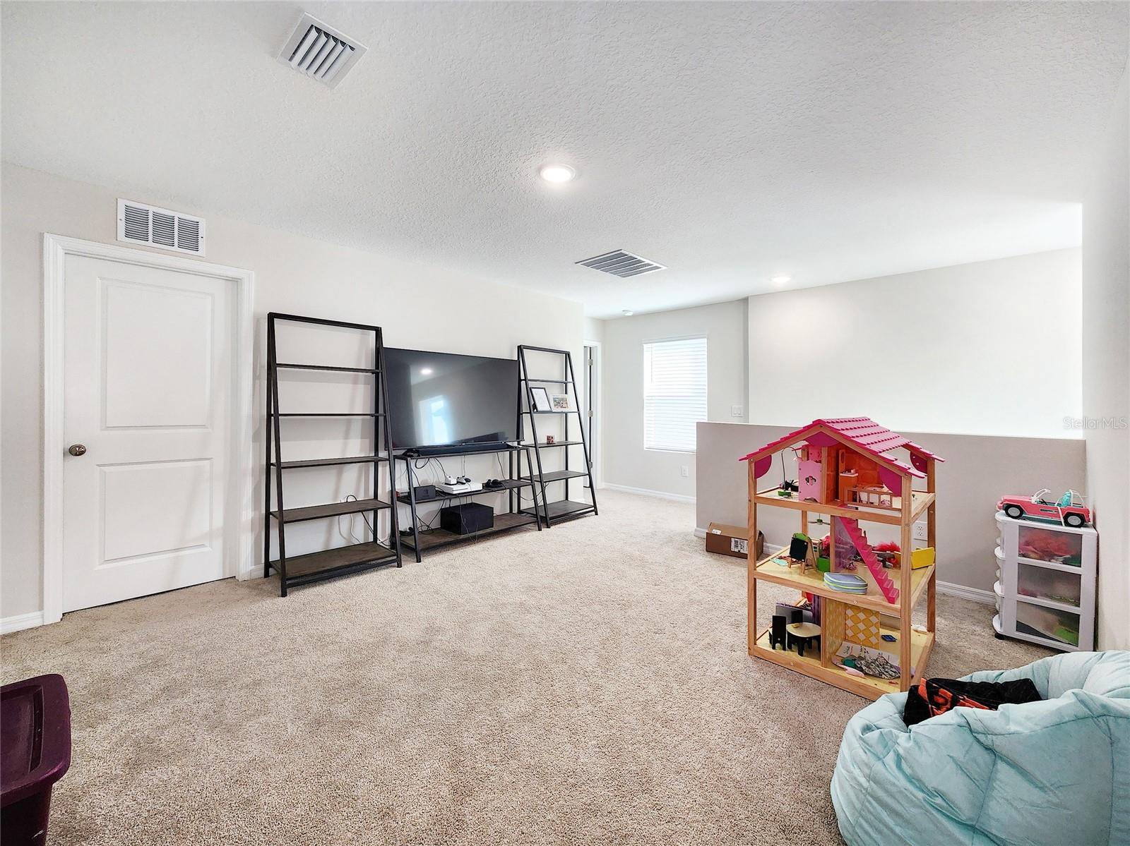 Image 24 of 53 For 37114 Sagemoor Drive