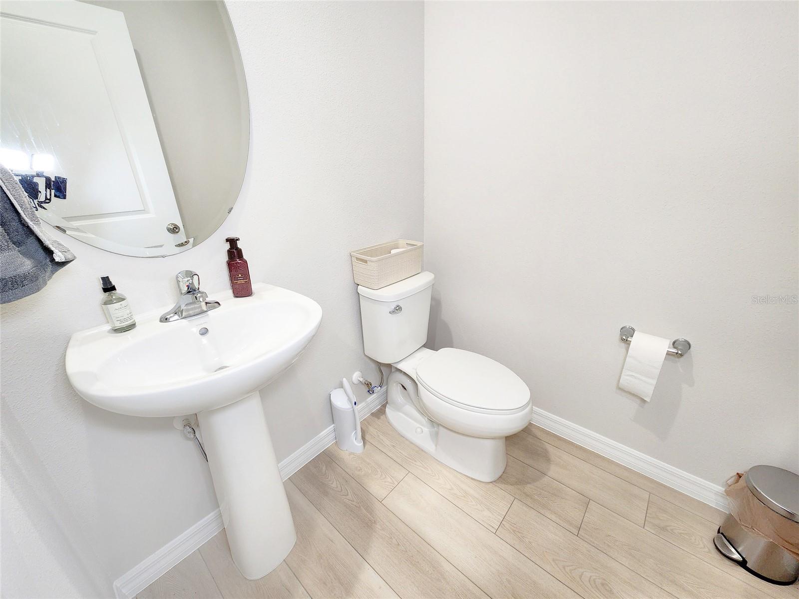 Image 8 of 53 For 37114 Sagemoor Drive