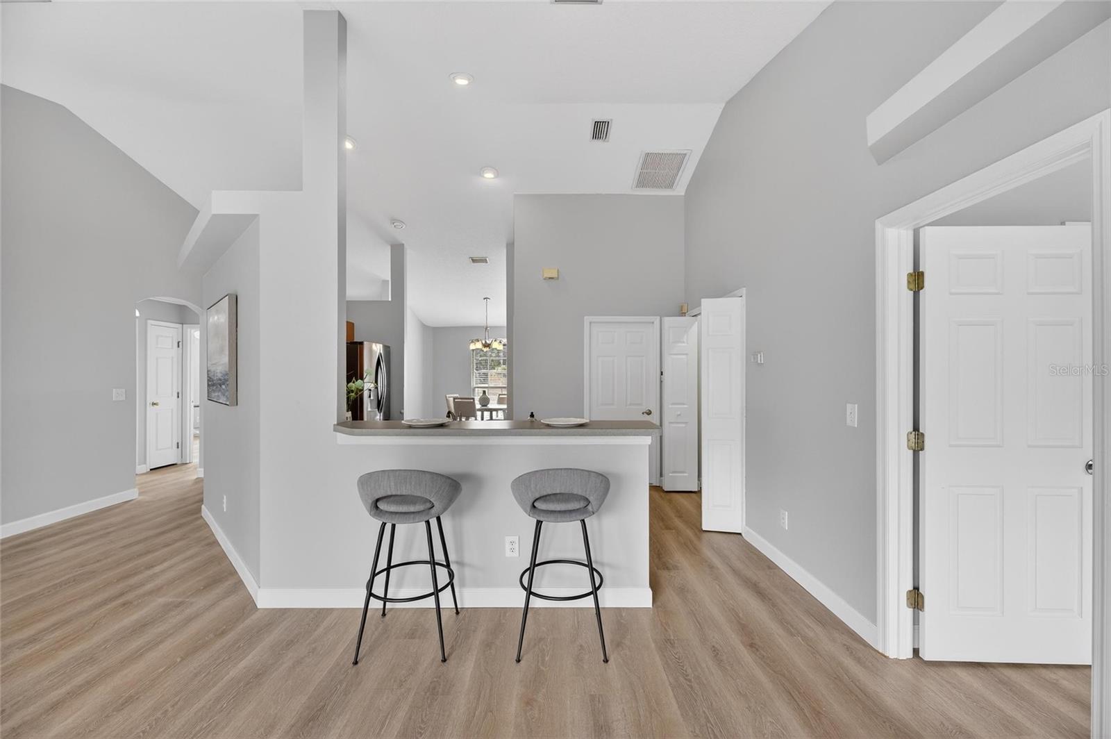 Image 11 of 37 For 7134 87th Lane