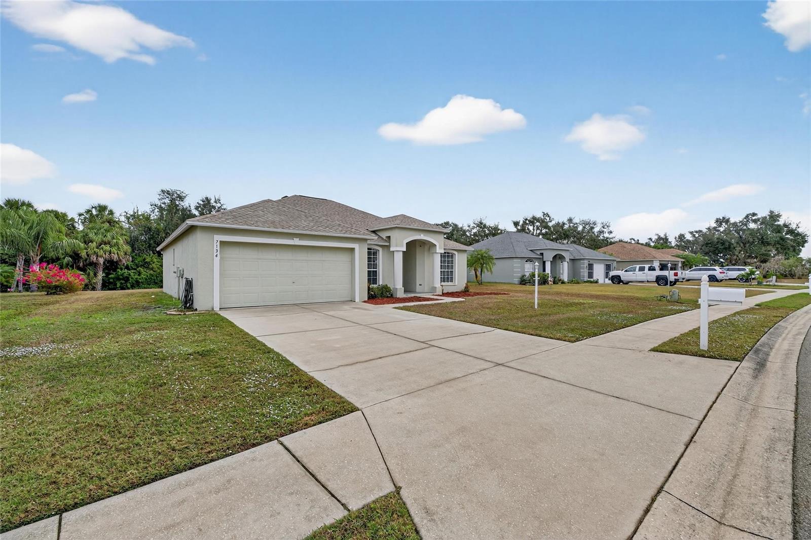 Image 28 of 37 For 7134 87th Lane