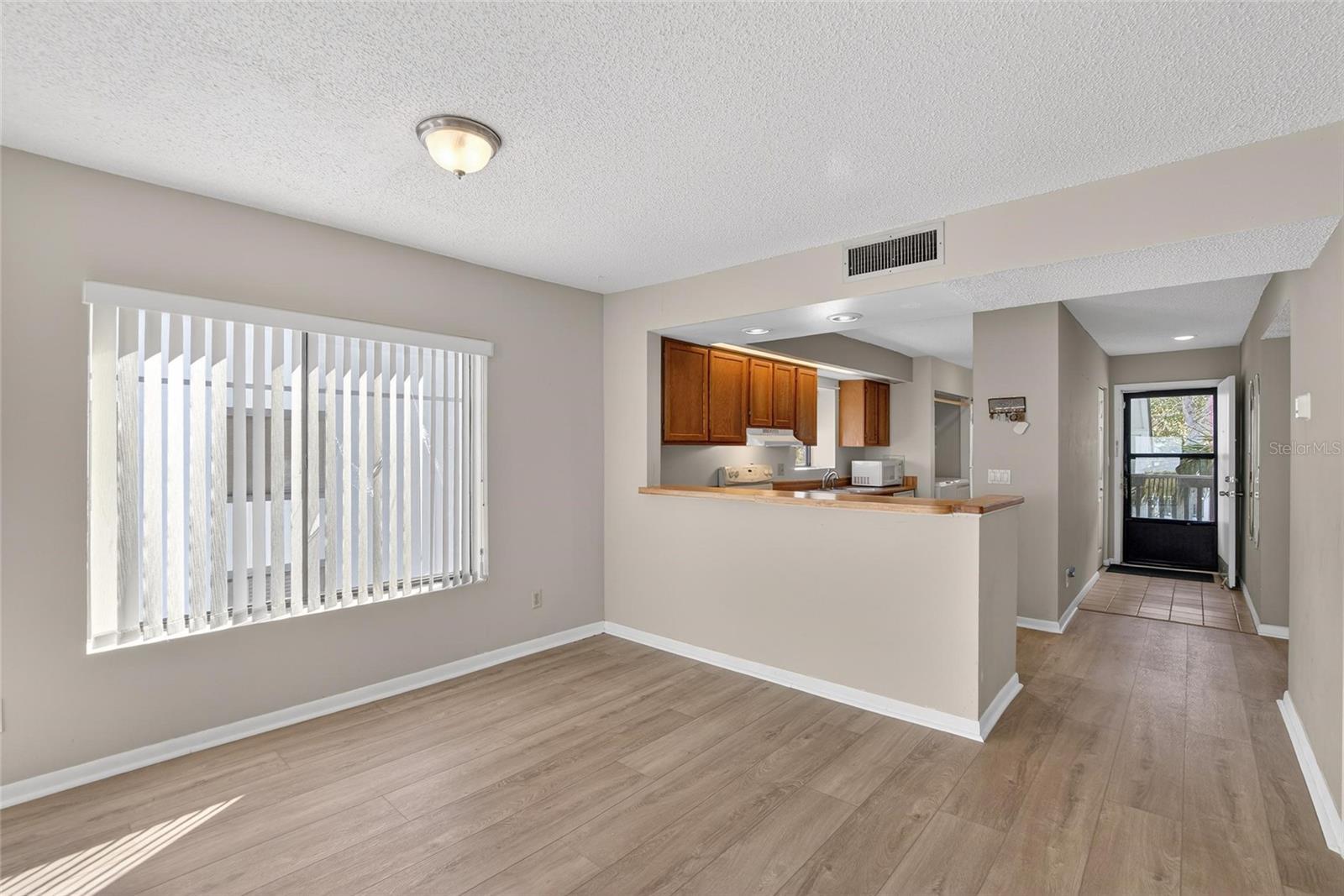 Image 19 of 95 For 813 Bahia Del Sol Drive 34