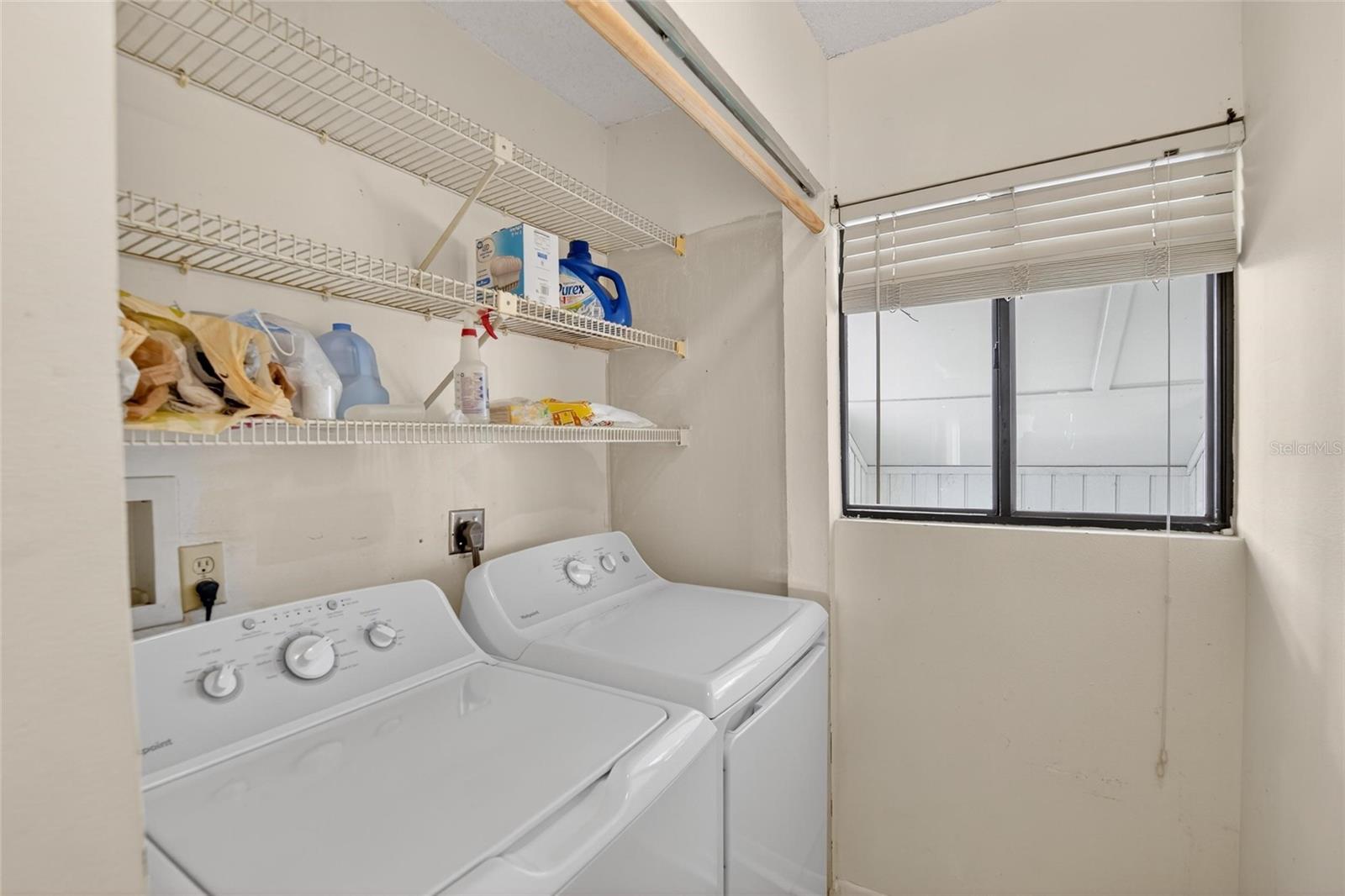 Image 24 of 95 For 813 Bahia Del Sol Drive 34