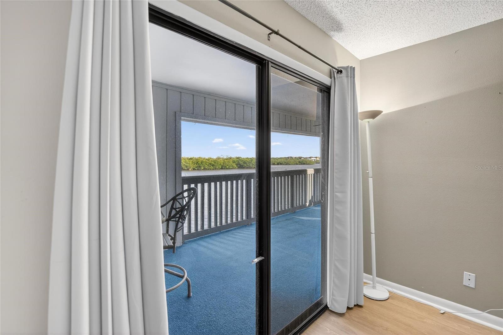 Image 28 of 95 For 813 Bahia Del Sol Drive 34