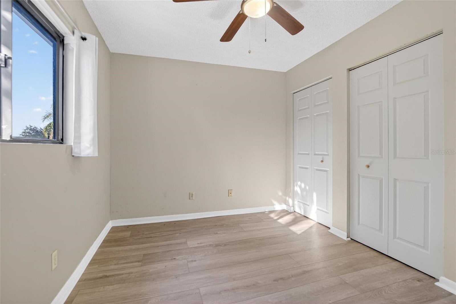 Image 33 of 95 For 813 Bahia Del Sol Drive 34