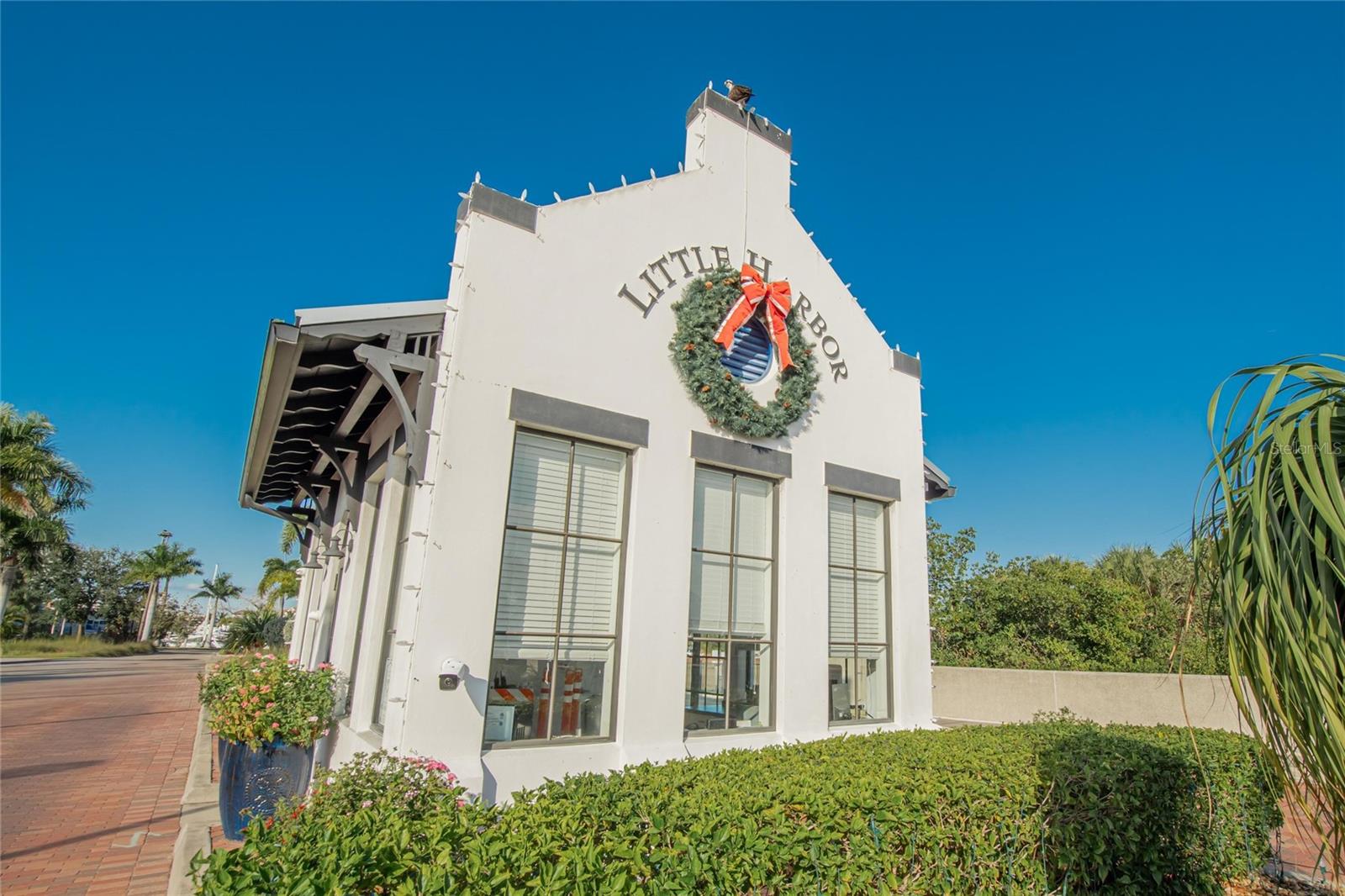 Image 57 of 95 For 813 Bahia Del Sol Drive 34