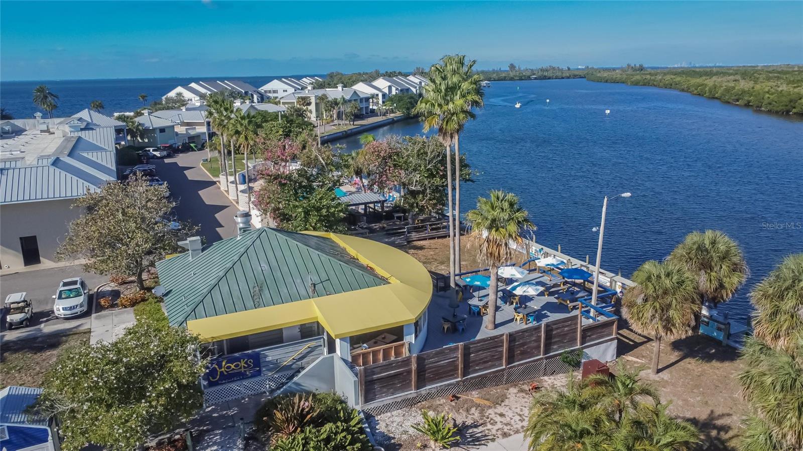 Image 59 of 95 For 813 Bahia Del Sol Drive 34