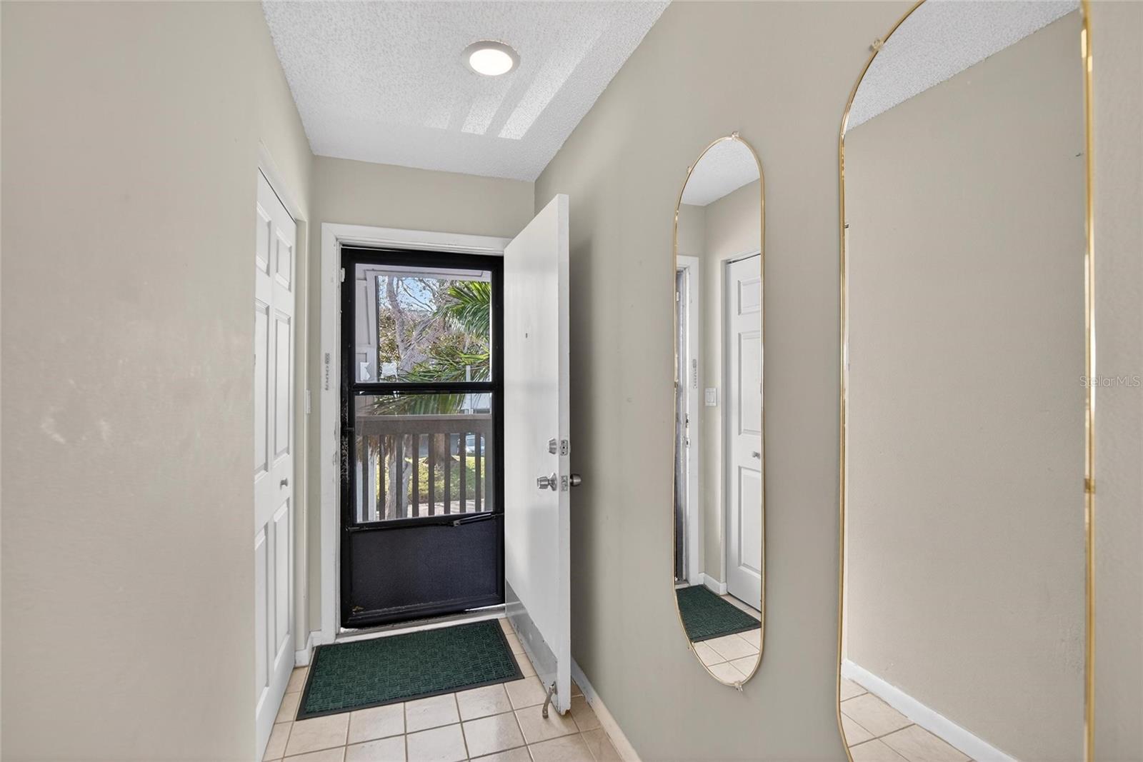 Image 8 of 95 For 813 Bahia Del Sol Drive 34