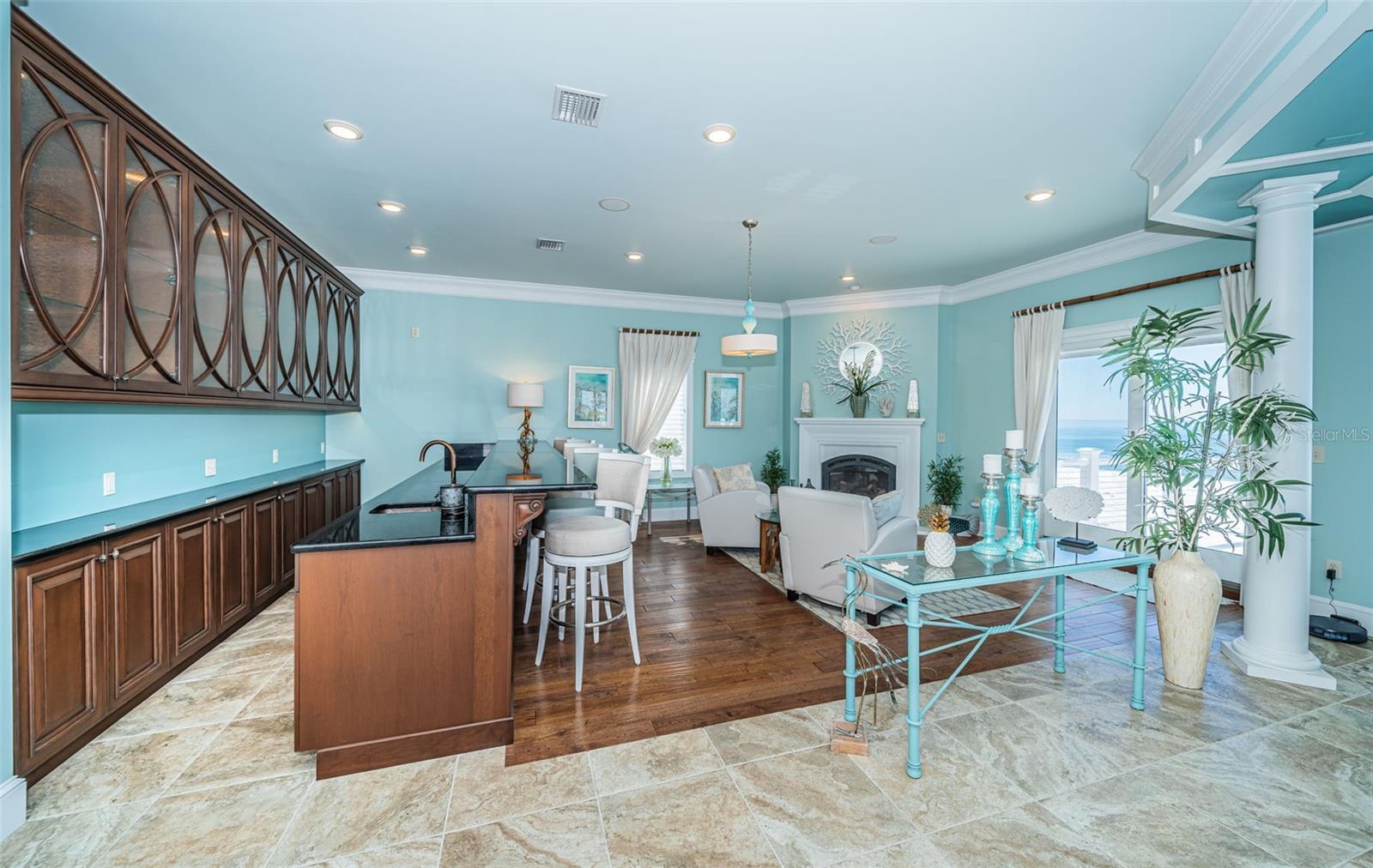 Image 36 of 90 For 934 Eldorado Avenue