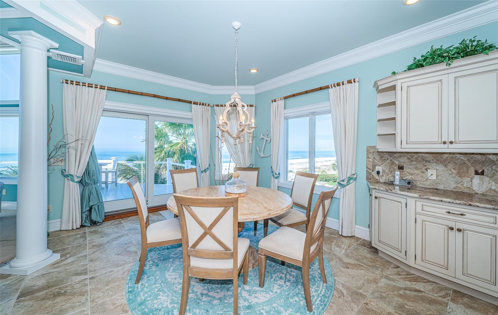 Image 39 of 90 For 934 Eldorado Avenue