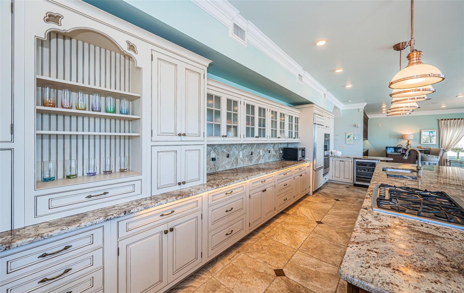 Image 48 of 90 For 934 Eldorado Avenue