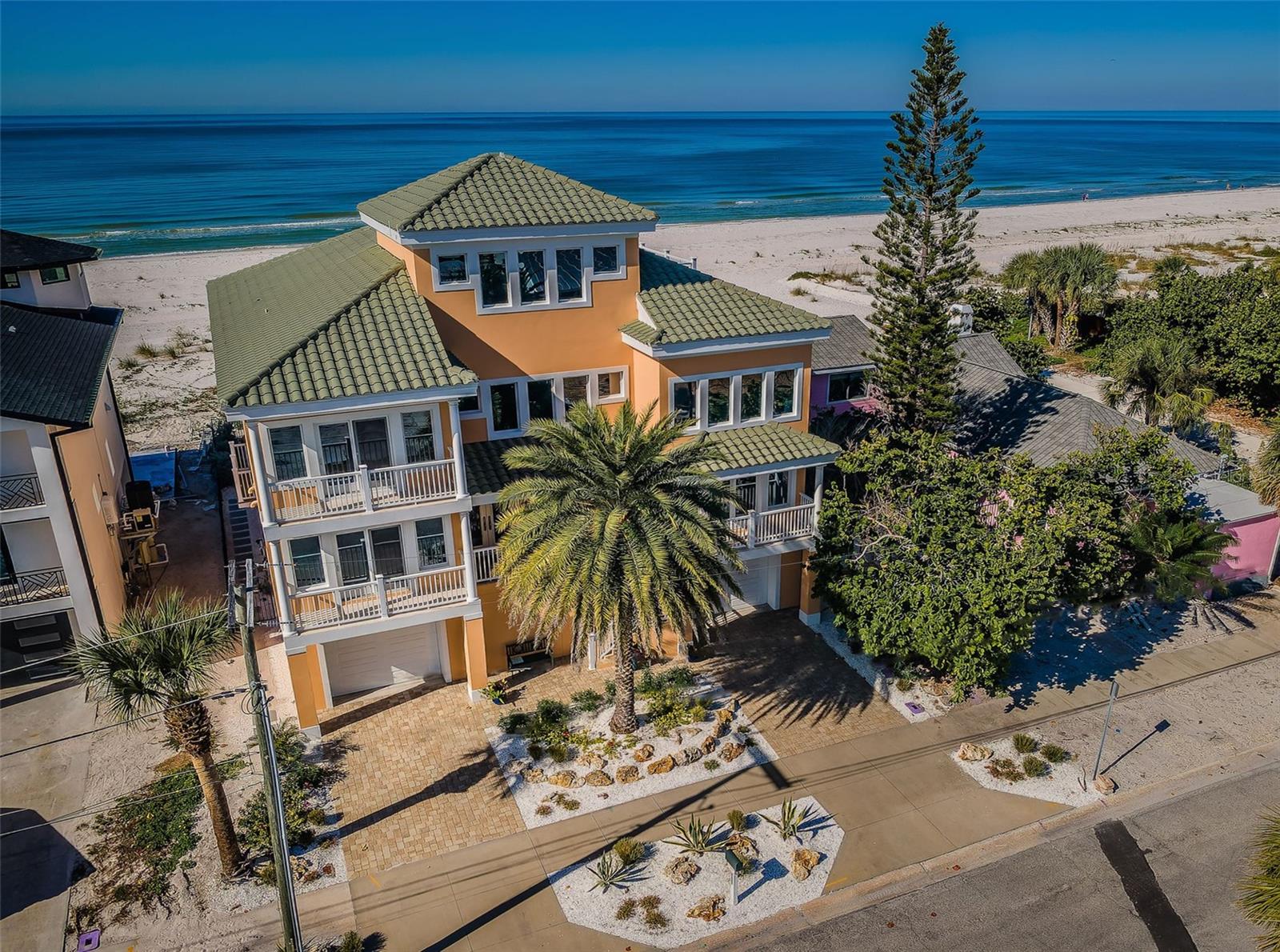 Image 5 of 90 For 934 Eldorado Avenue