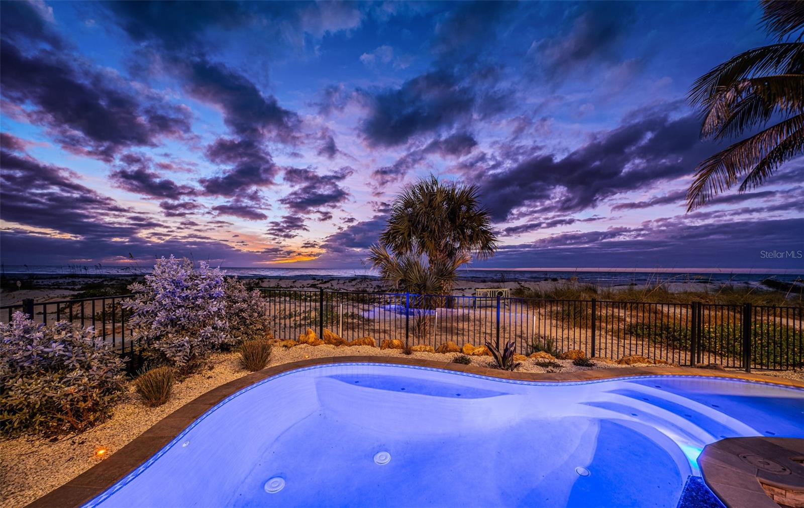 Image 71 of 90 For 934 Eldorado Avenue