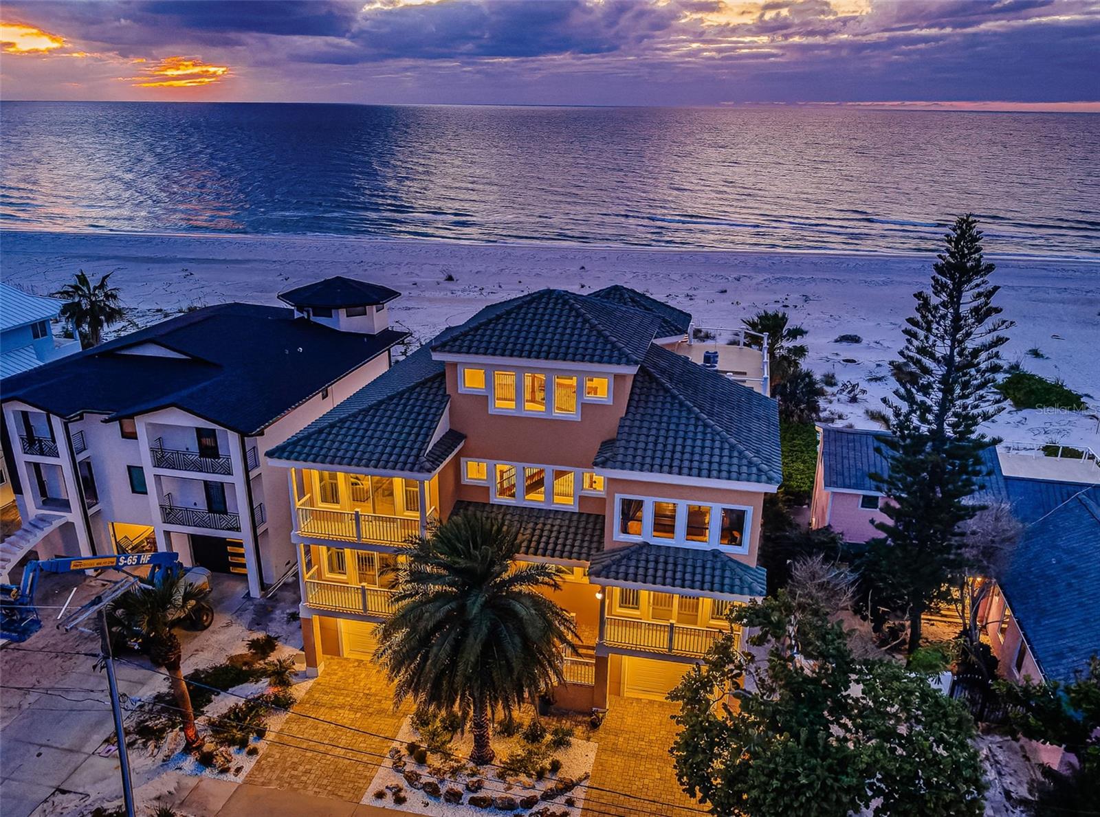 Image 87 of 90 For 934 Eldorado Avenue