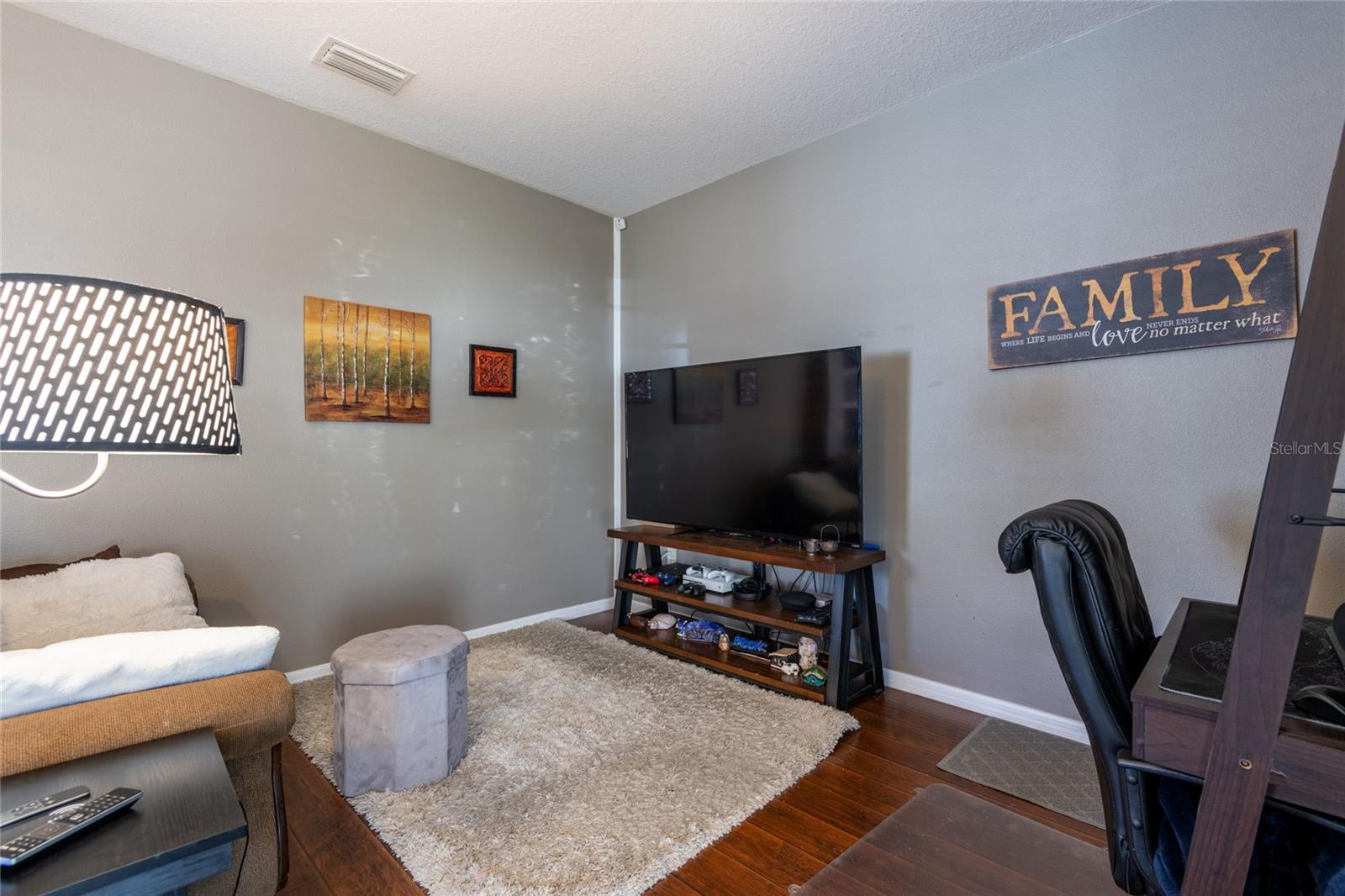 Image 10 of 55 For 3987 Ashworth Place