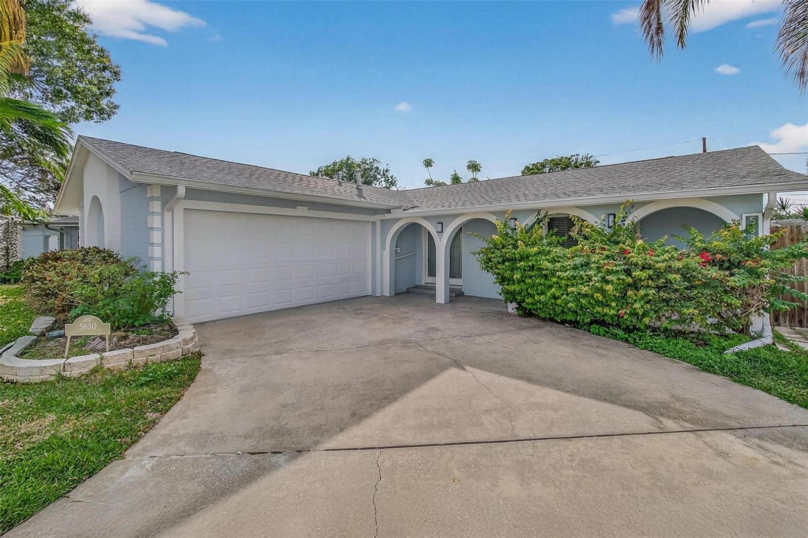 Image 2 of 26 For 5630 Venetian Boulevard Ne