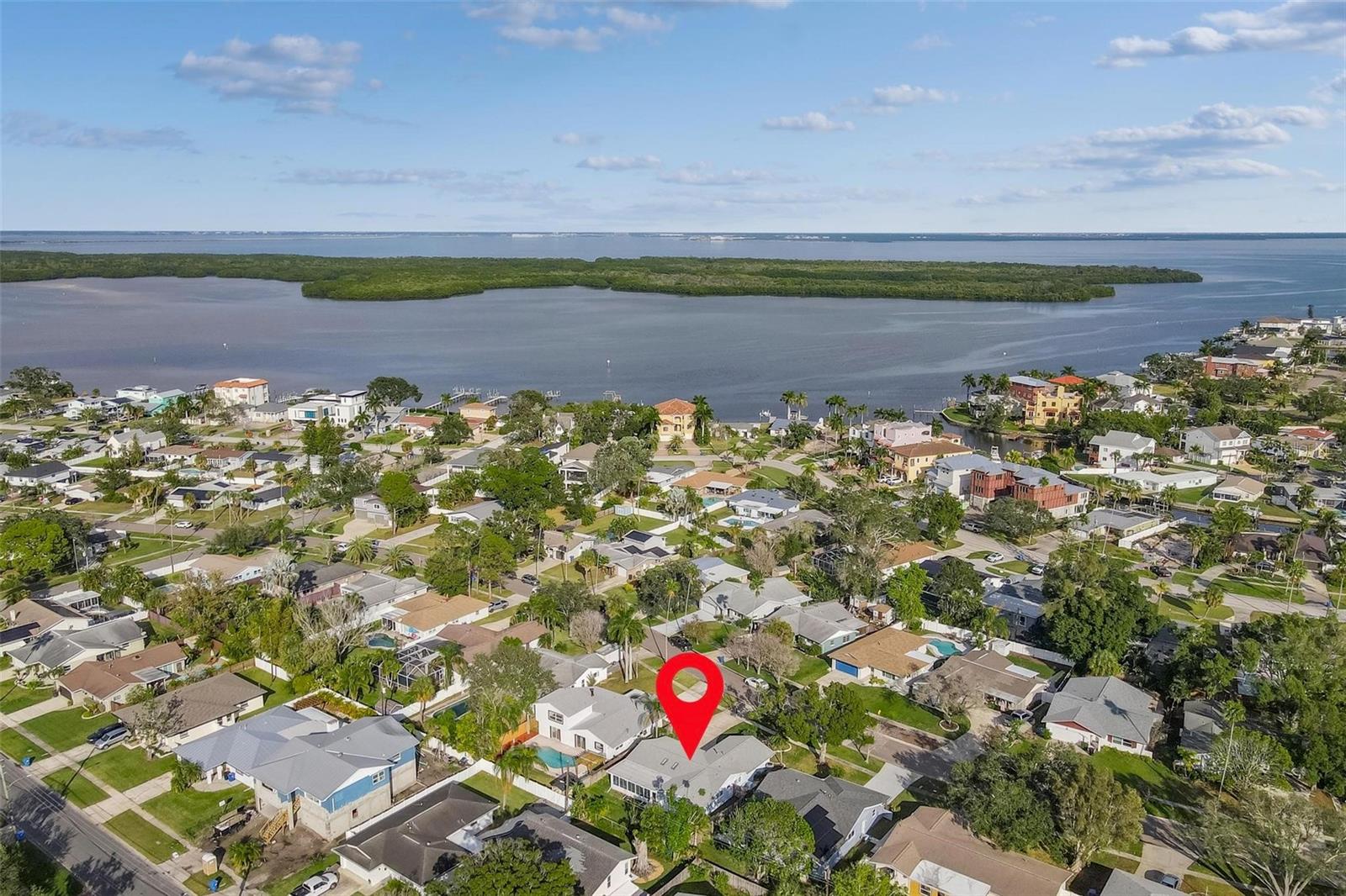 Image 3 of 26 For 5630 Venetian Boulevard Ne