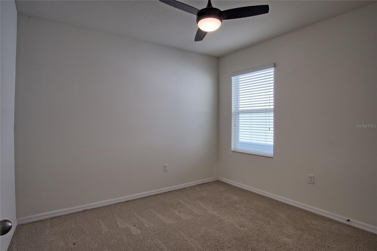 Image 22 of 34 For 117 Lacewing Place