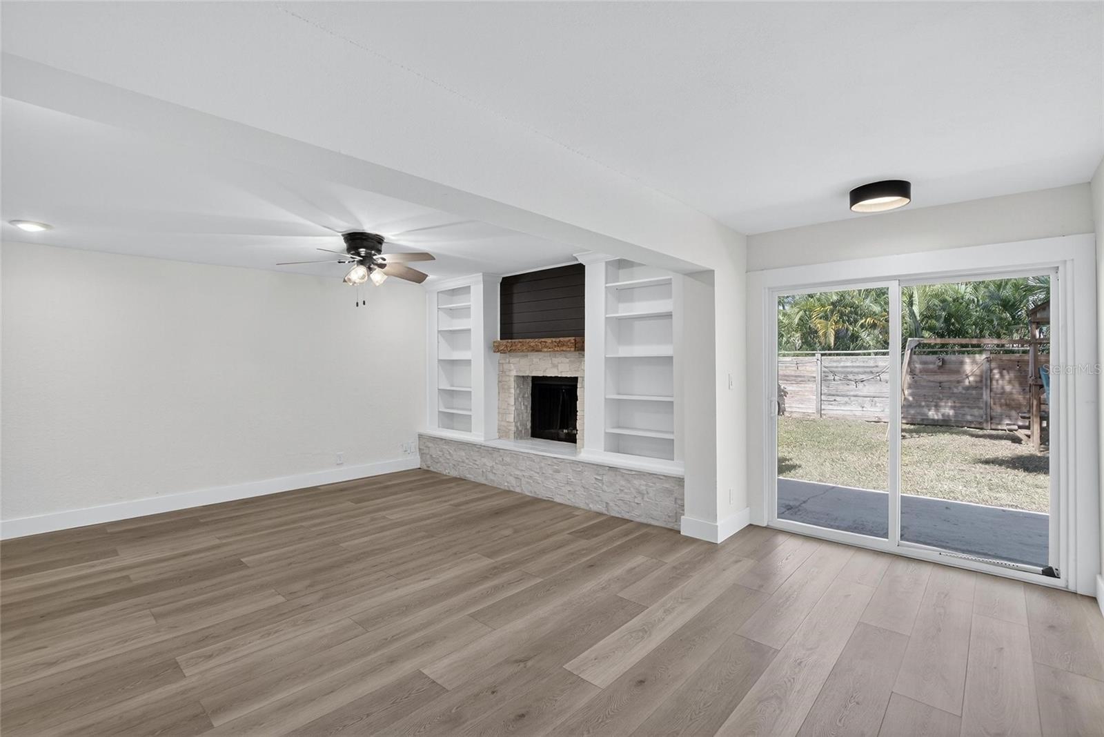 Image 14 of 48 For 4573 20th Avenue N