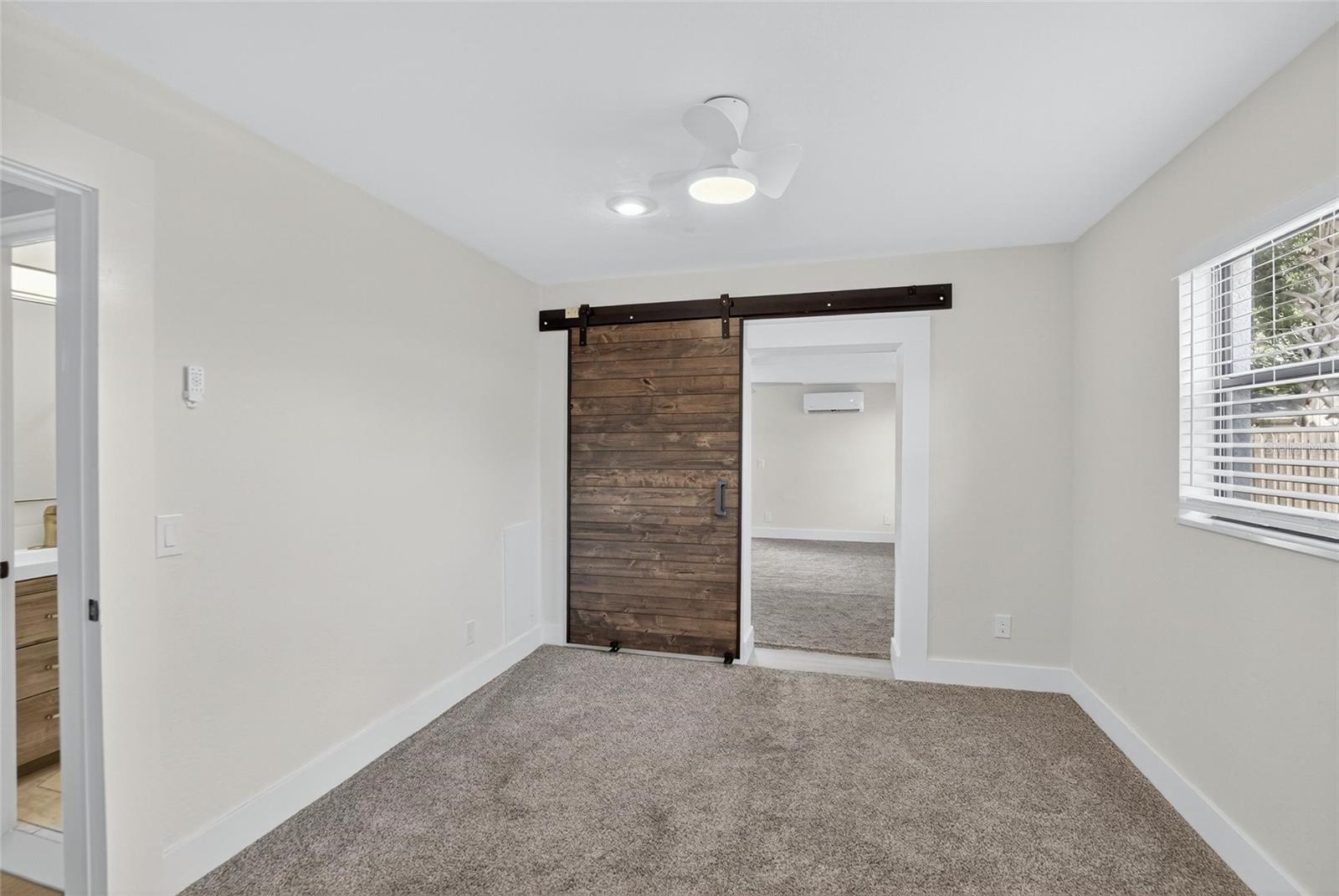 Image 25 of 48 For 4573 20th Avenue N