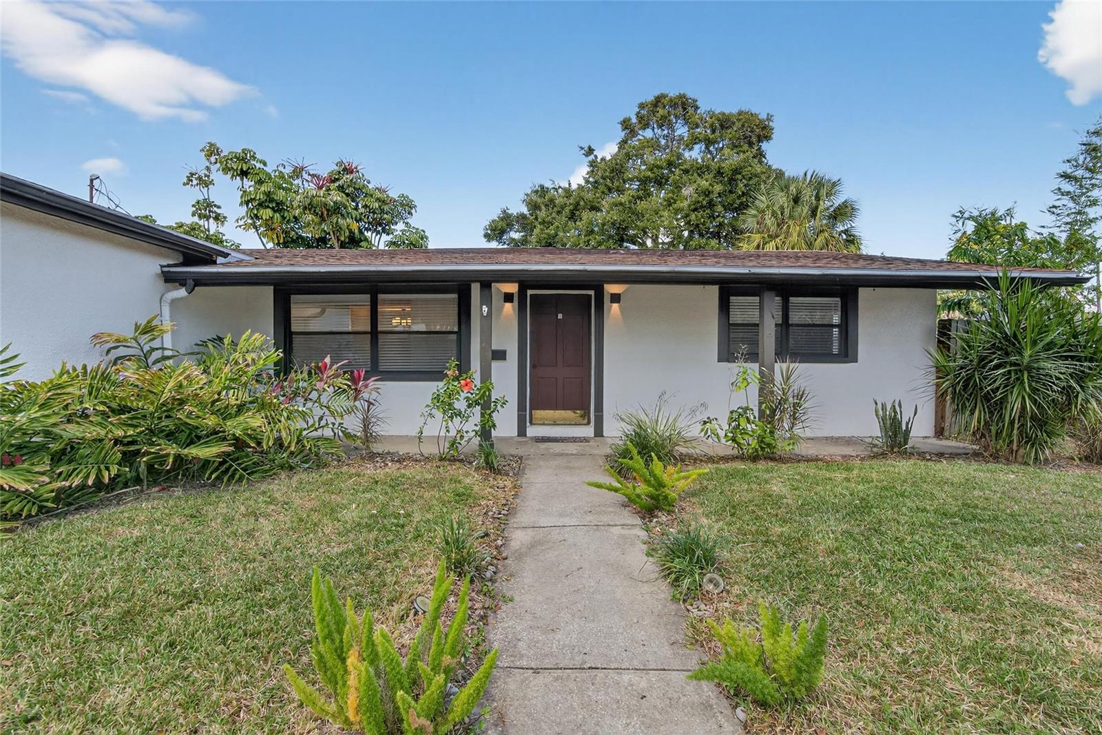 Image 3 of 48 For 4573 20th Avenue N