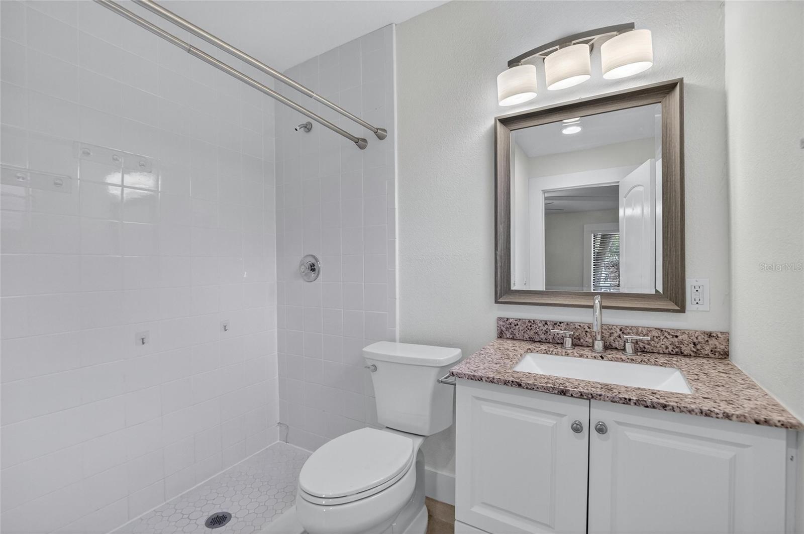 Image 36 of 48 For 4573 20th Avenue N